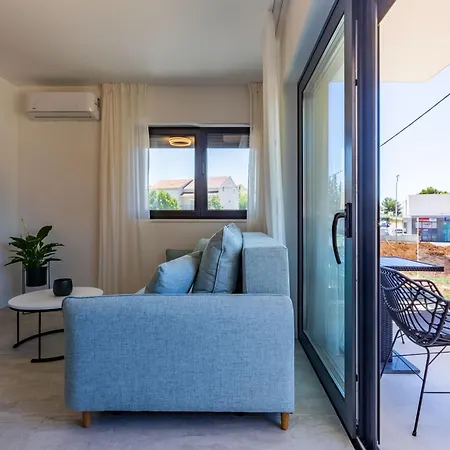 Casa Mia Apartments With Parking Zadar Exterior photo