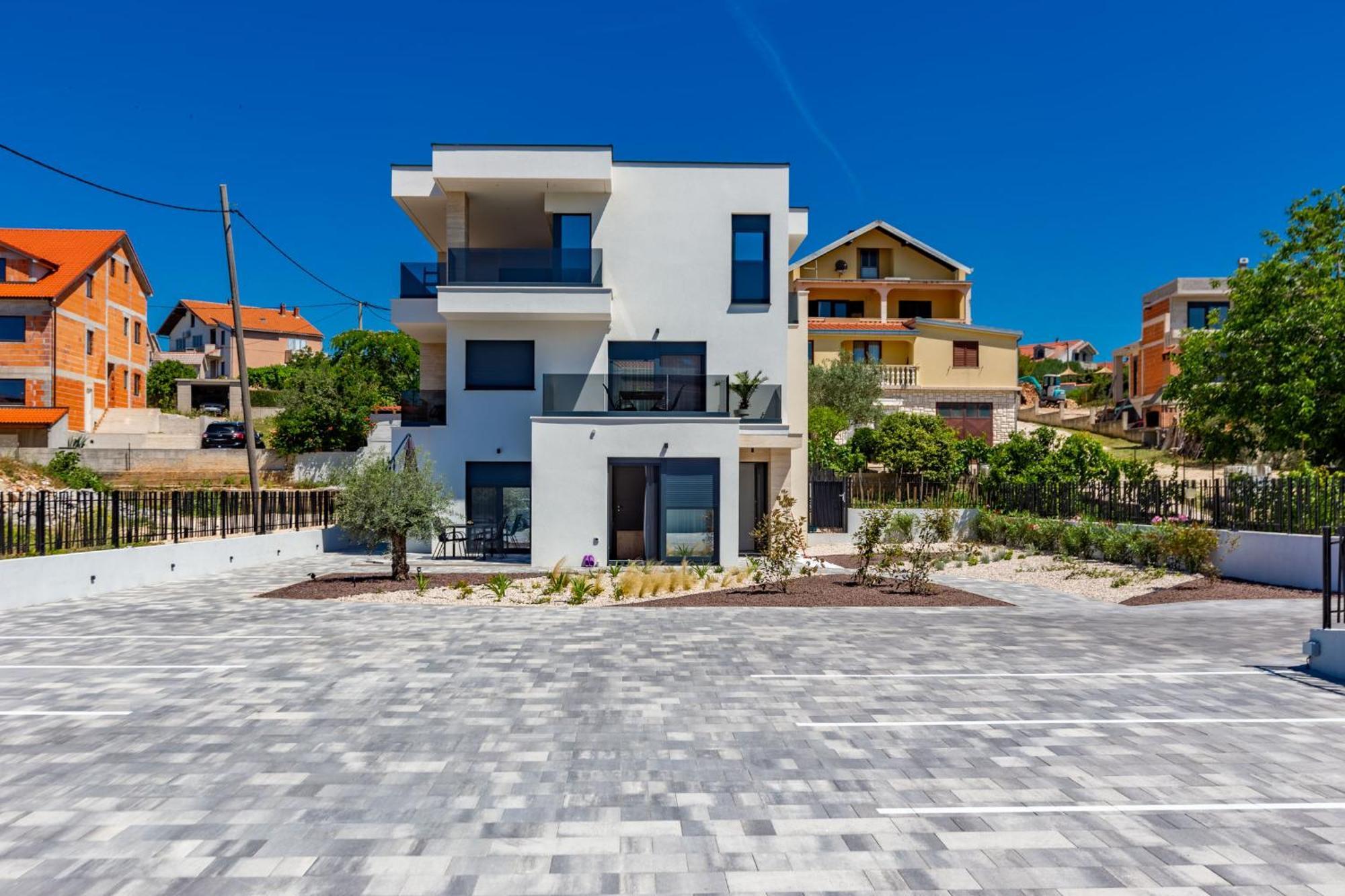 Casa Mia With Parking Apartment