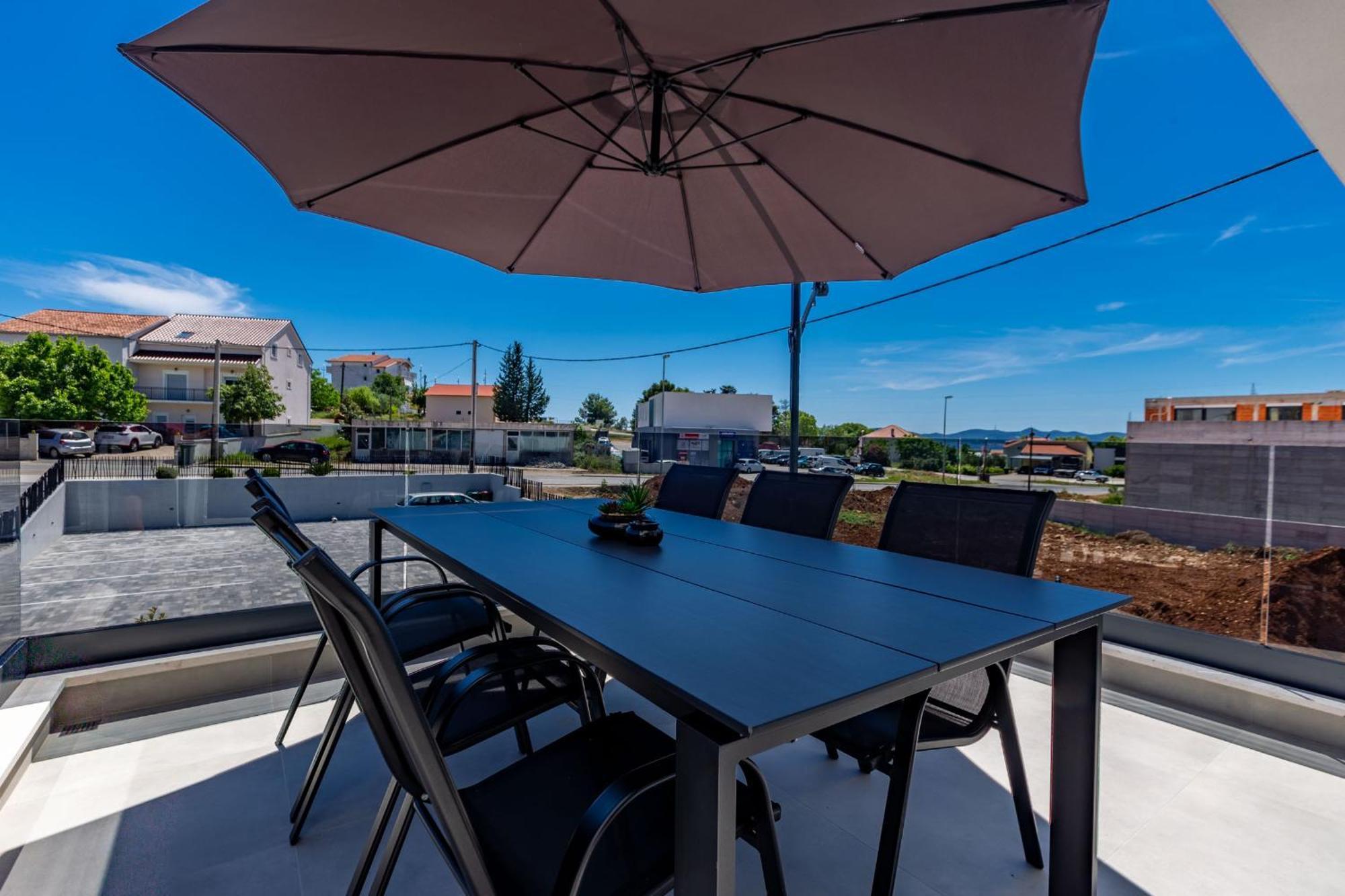 Casa Mia With Parking Apartment *